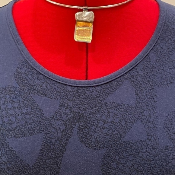 Summer stretch T-shirt - Picture 2 of 7